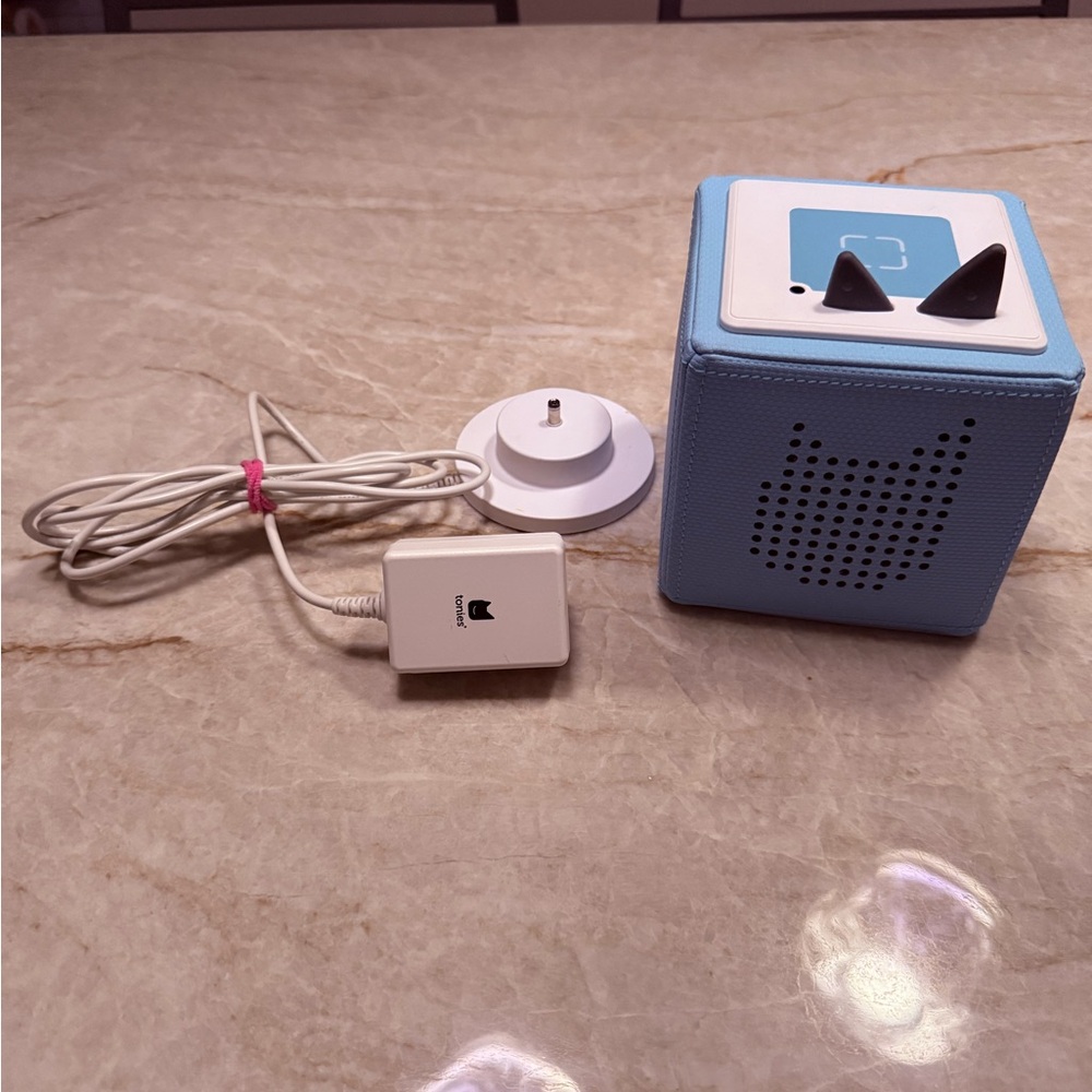 Blue Tonie Box with Charger
